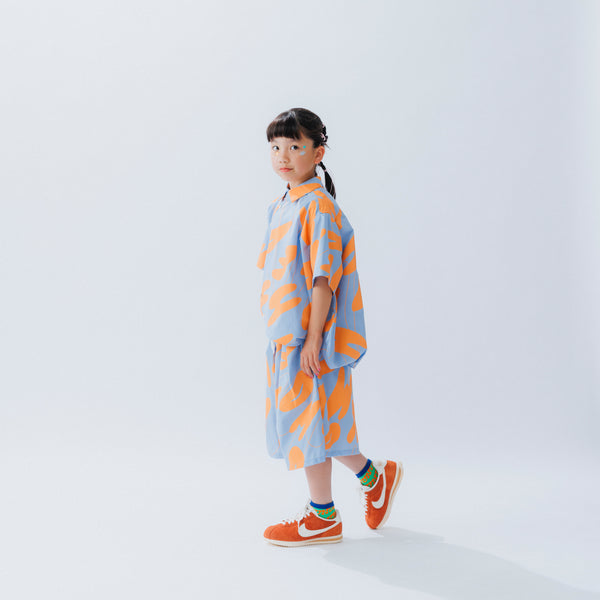 ヌヌフォルム/nunuforme　ループロゴショートパンツ　34nf25-633-260(ブルー×オレンジ）