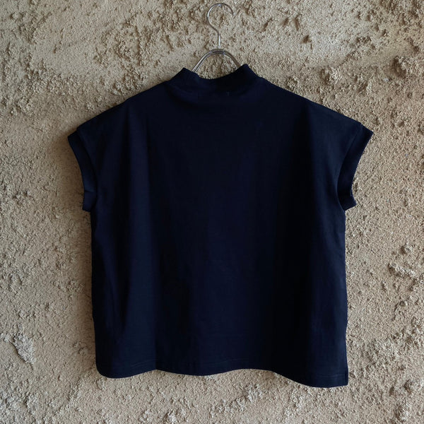tumugu / ツムグ　オーガニックコットン天竺　フレンチTシャツ（ブラック）TC23205