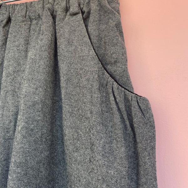 TANG cotton linen dyed twill brushed pants (black x kinari) 2325407