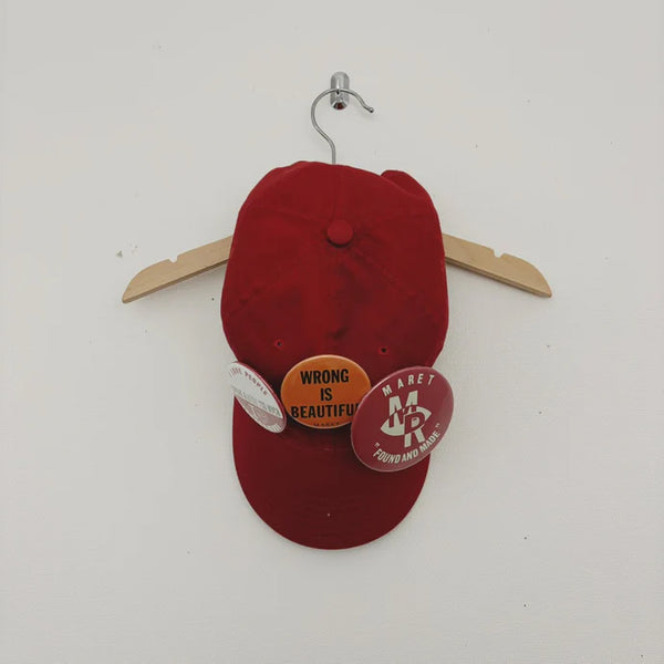 MARET/マレ   ツイルバッチモリモリキャップ（RED）M236G95