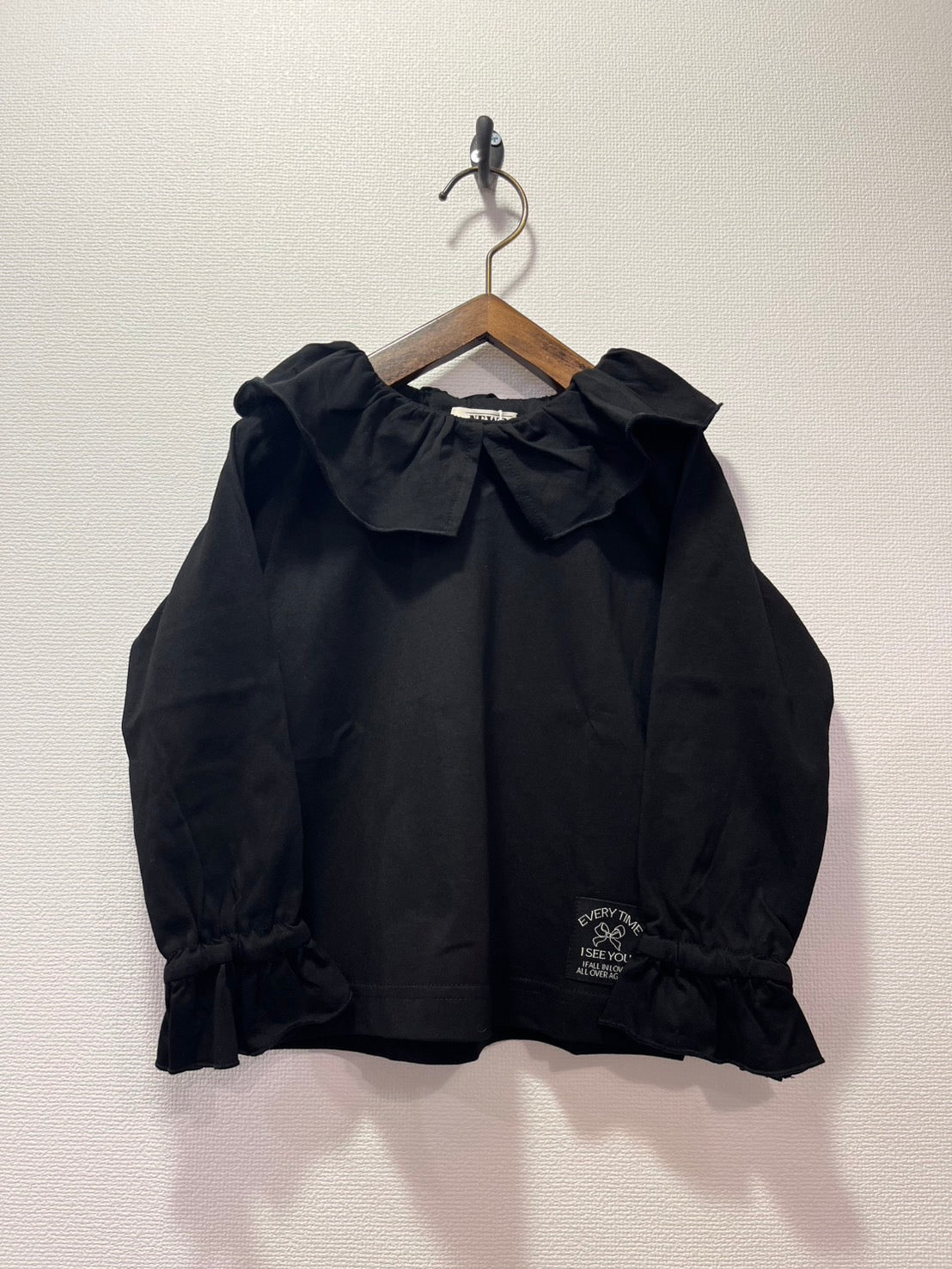 NEEDLE WORKS/ Needle Works Frill Collar T-shirt (Black) [3225108]