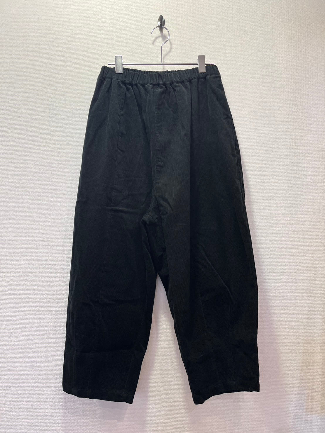 TANG cotton corduroy pants (black) 2325406