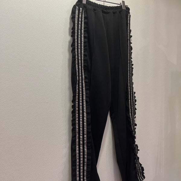 NEEDLE WORKS/NeWo Ruffle Track Pants (BLACK) [3225119]