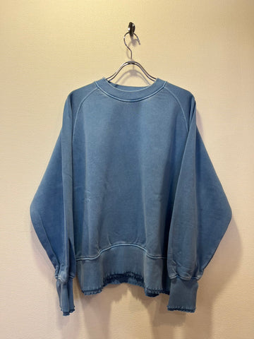 ESTROISLOSE Pigment fleece crew neck pullover (blue) EC24310-WA