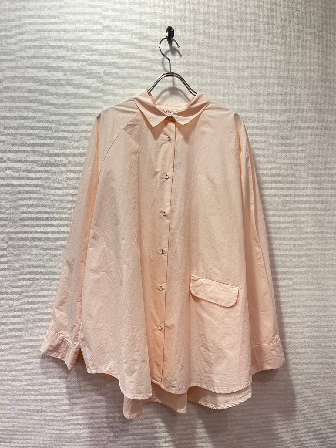 TANG/탱 타자기 셔츠 (라이트핑크) 2325605ES