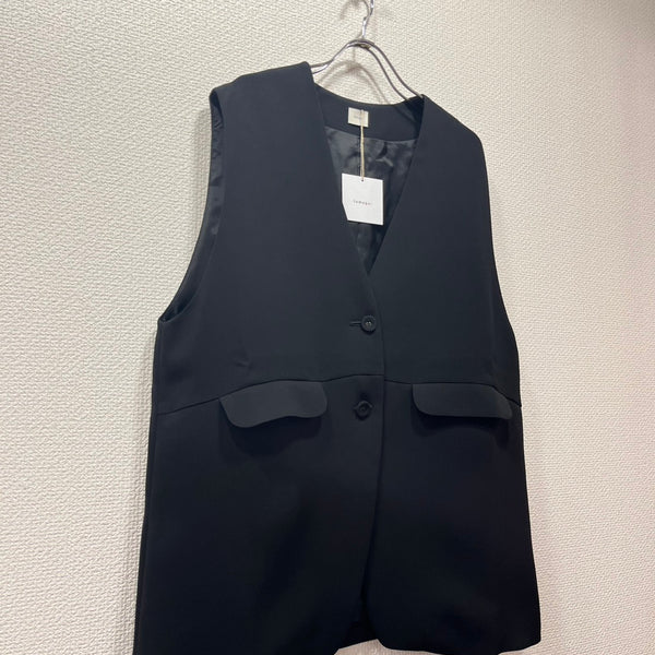 tumugu / Tumugu Soar Pearl Compact Vest (Black) TB24440-WA