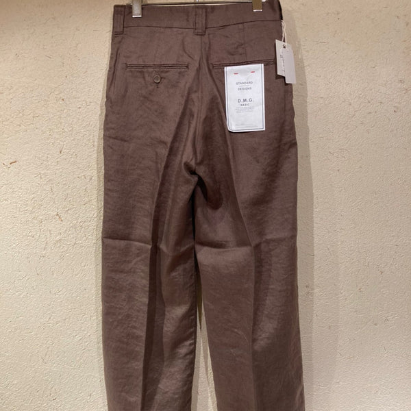 D.m.g / DM Gye Straight Trouser (Brown) 14-187L